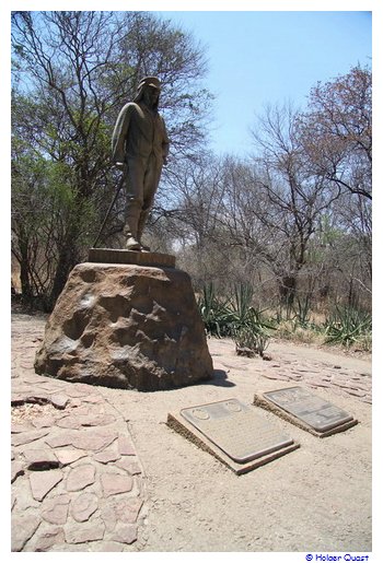 David Livingstone Staue an den Victoria-Falls - Zimbabwe