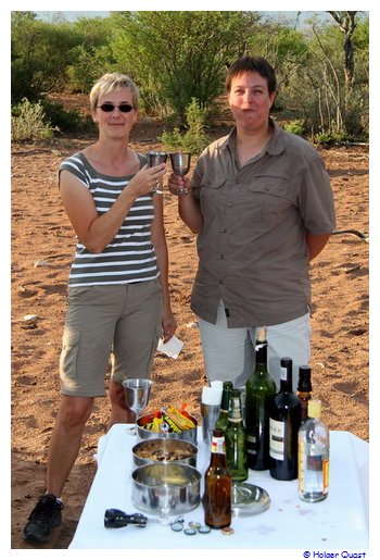 Es war wieder ein schöner Urlaub mit uns 4! Prost! Es war wieder ein schöner Urlaub mit uns 4! Prost!