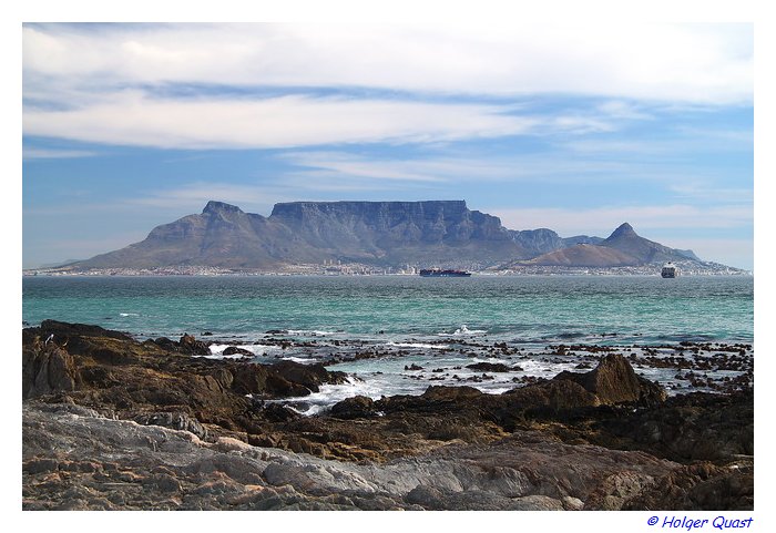 Blick von Bloubergstrand auf den Tafelberg und Kapstadt