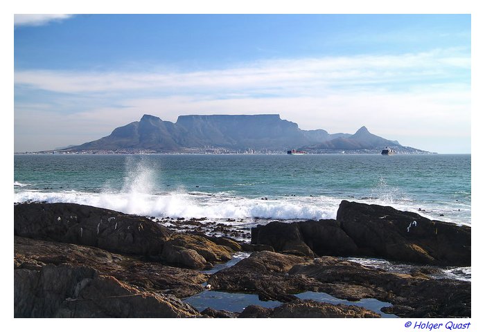 Traumblick auf den Tafelberg und Kapstadt von Bloubergstrand